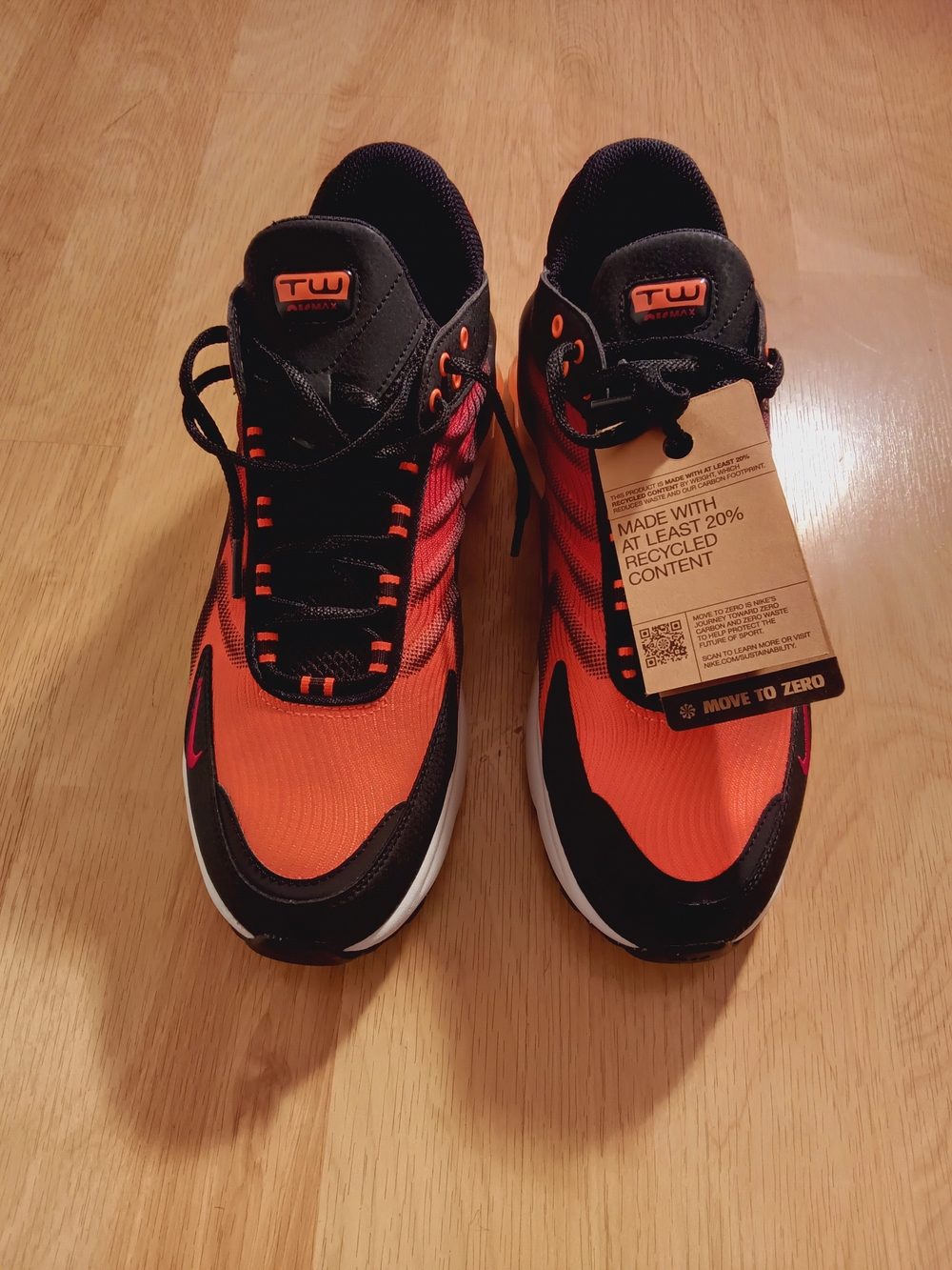 Nike Air Max TW SE  FJ2590 Men's Size 10 - Picture 5 of 12